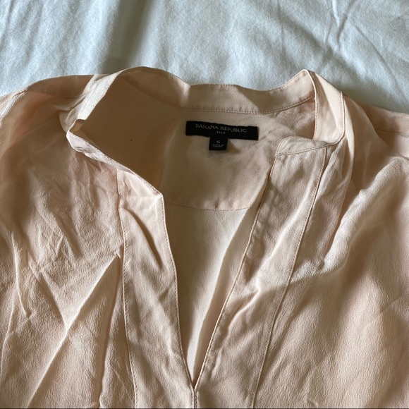 Banana Republic Silk Blouse - Picture 2 of 5